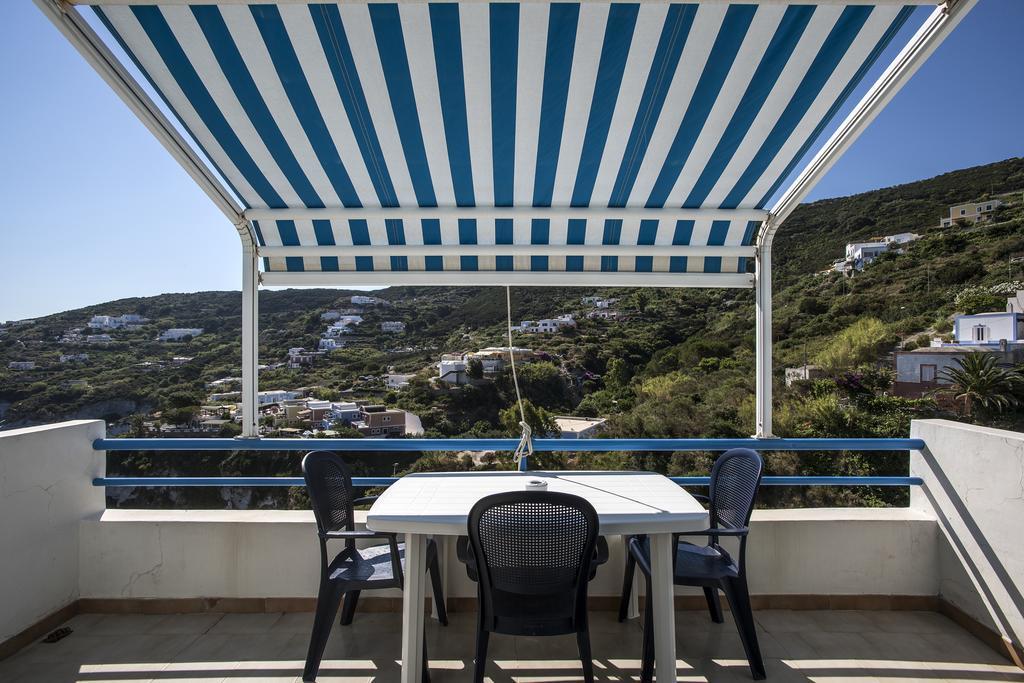 Magi - Appartamenti Maga Circe Ponza Exteriér fotografie