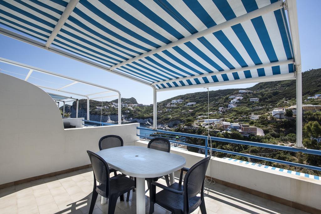 Magi - Appartamenti Maga Circe Ponza Exteriér fotografie