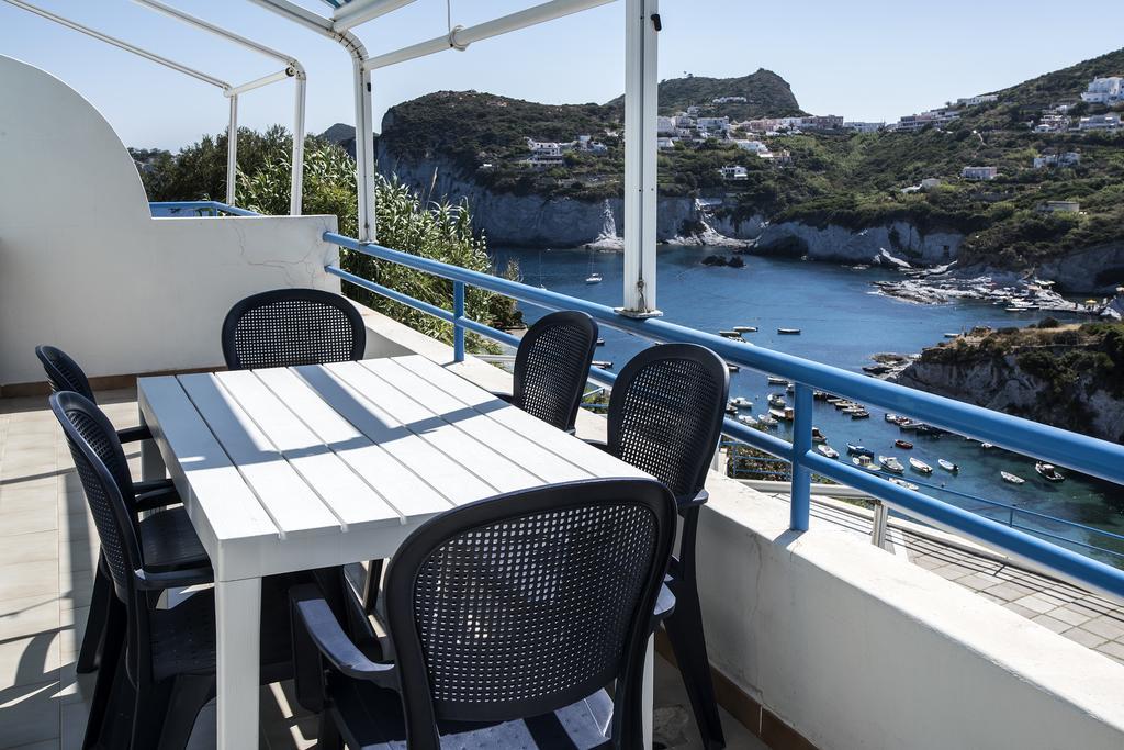 Magi - Appartamenti Maga Circe Ponza Exteriér fotografie
