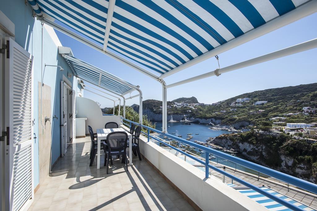 Magi - Appartamenti Maga Circe Ponza Exteriér fotografie