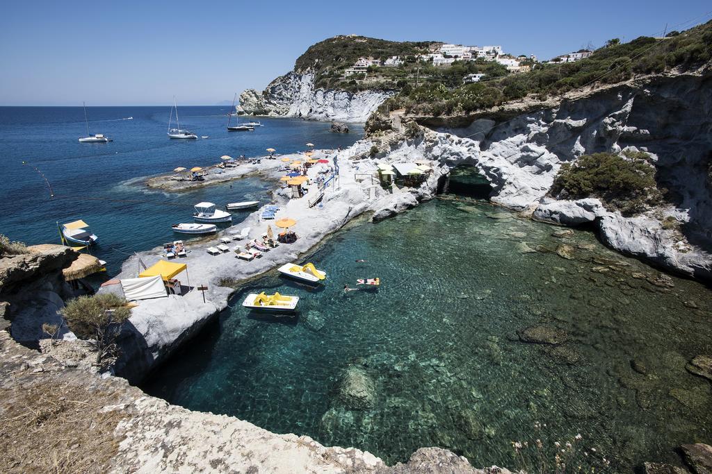 Magi - Appartamenti Maga Circe Ponza Exteriér fotografie